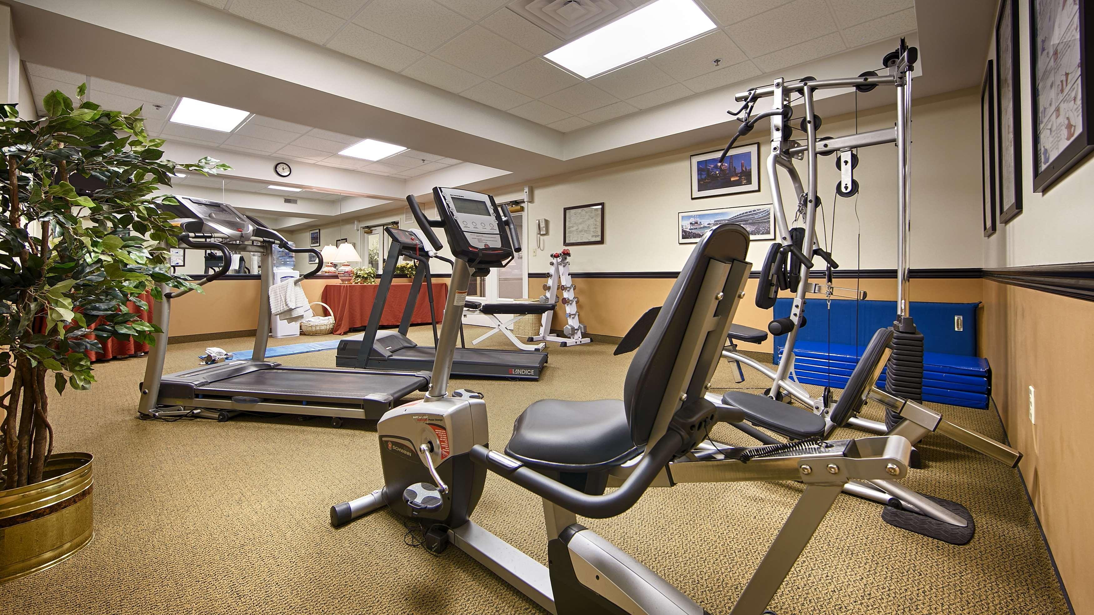 Best Western Plus Mentor-Cleveland Northeast Exterior photo