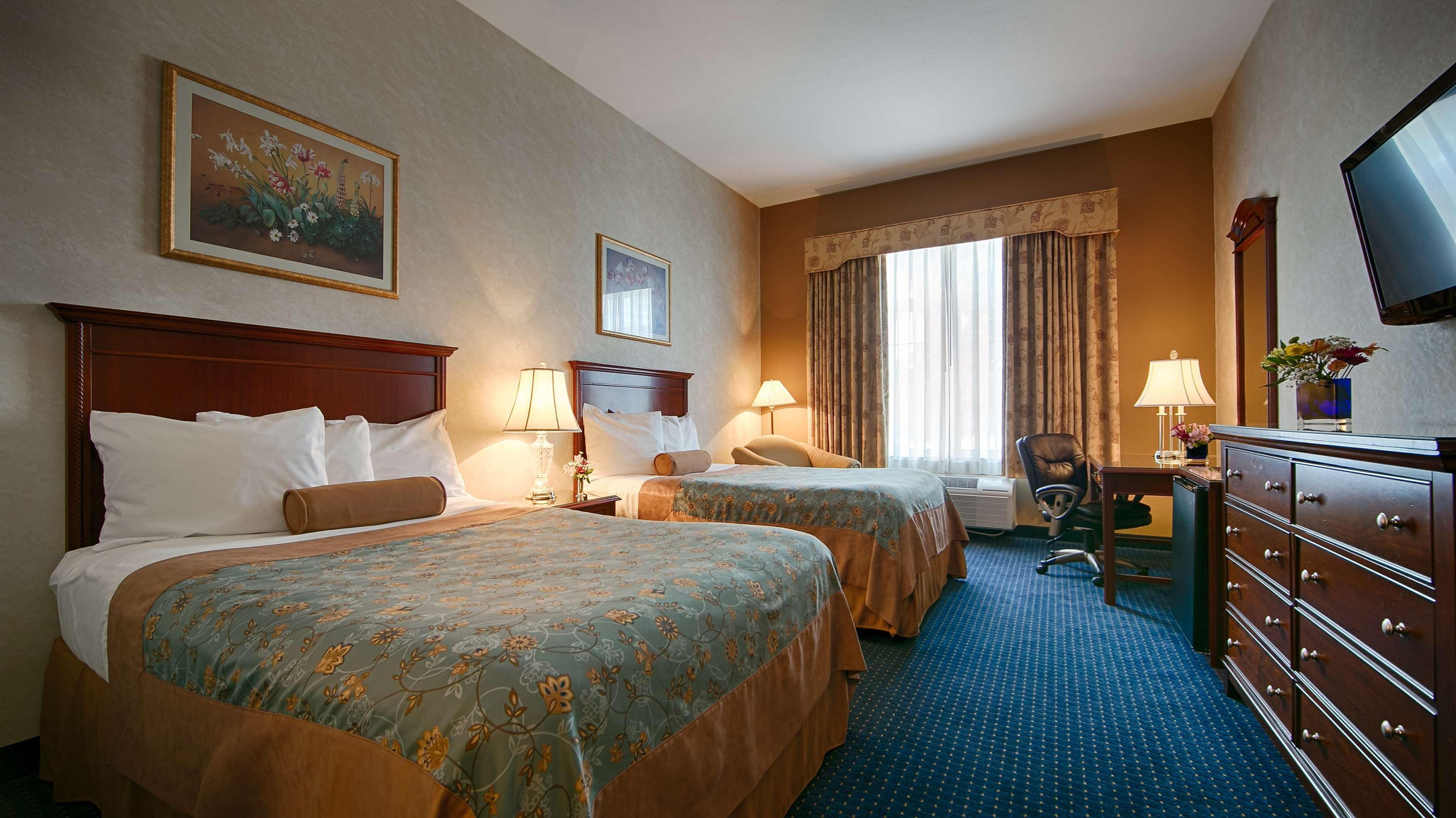 Best Western Plus Mentor-Cleveland Northeast Exterior photo