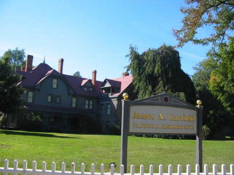Best Western Plus Mentor-Cleveland Northeast Exterior photo