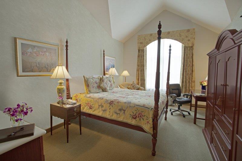 Best Western Plus Mentor-Cleveland Northeast Room photo